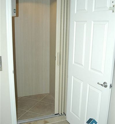 4 Elevator