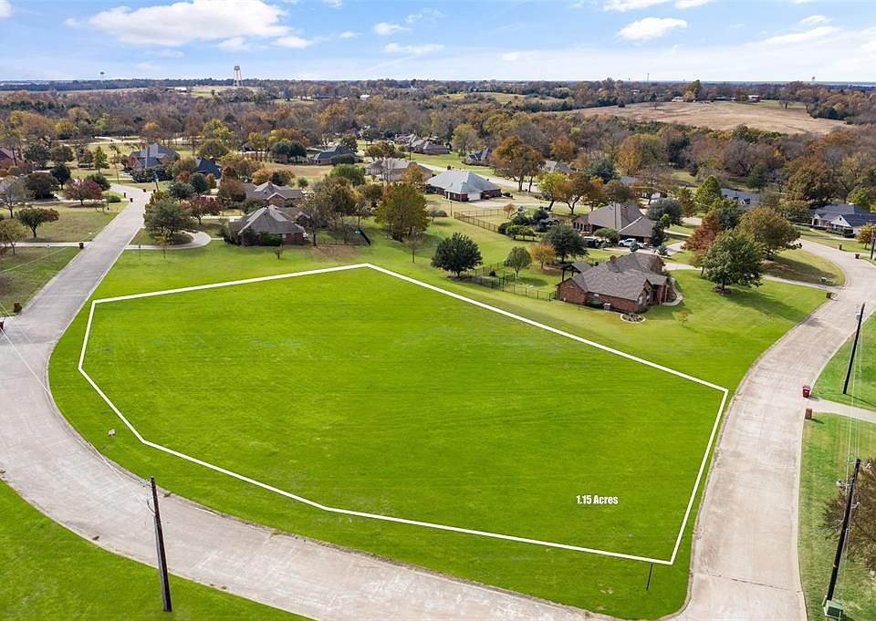 1st image of 1409 Willow Ln Lot 13