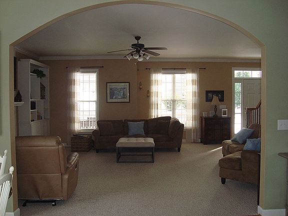 3rd image of 7355 Cortney Glen Ln