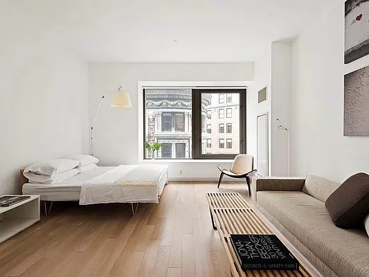 Rented by Douglas Elliman | media 7