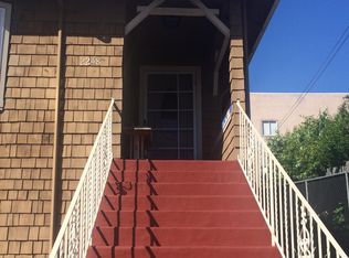2248 E 17th St, Oakland, CA 94606