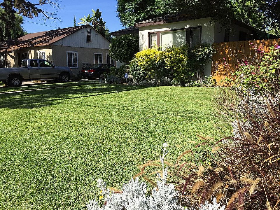 1st image of 131 El Nido Ave