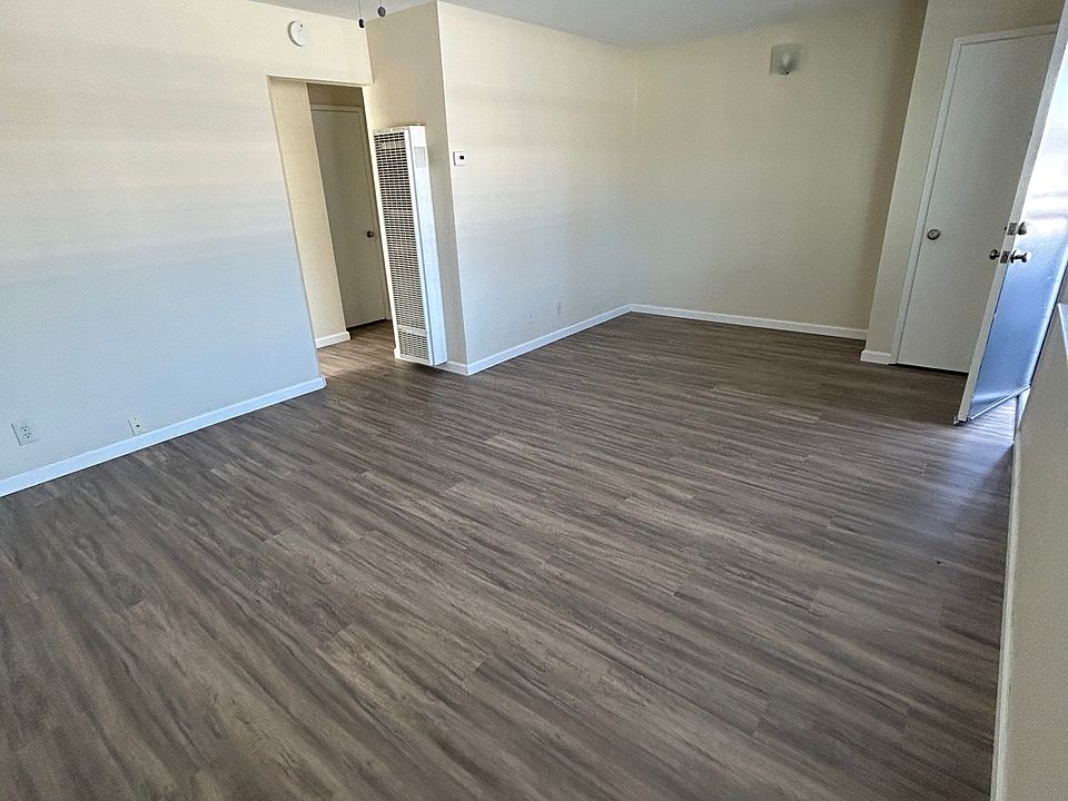 1st image of 36 E 40th Ave #F