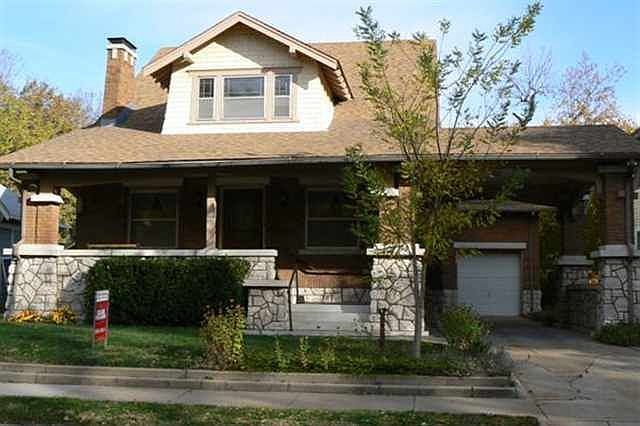 Front Exterior of Hom