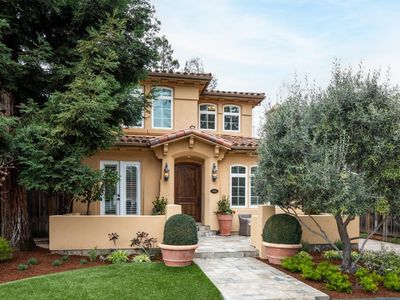935 Lundy Ln, Los Altos, CA, 94024
