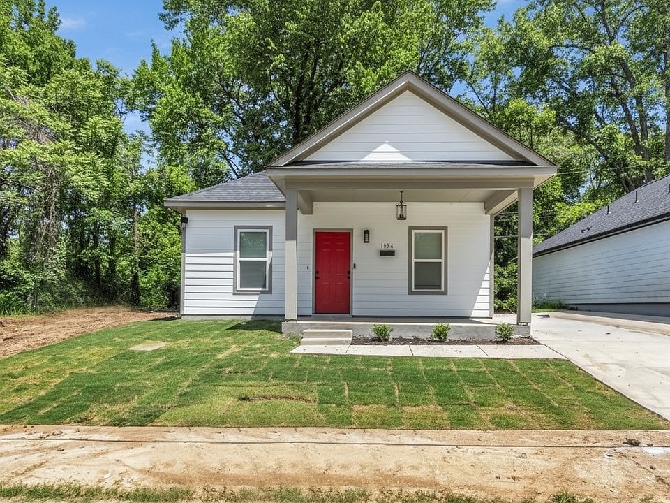 1st image of 1370 Dow Pl
