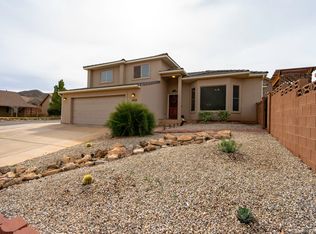 1458 E Scenic Sunrise Dr, Washington, UT 84780