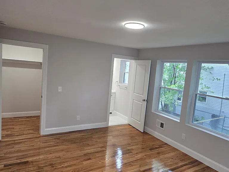 465 Hawthorne Ave #1 — Photo 20