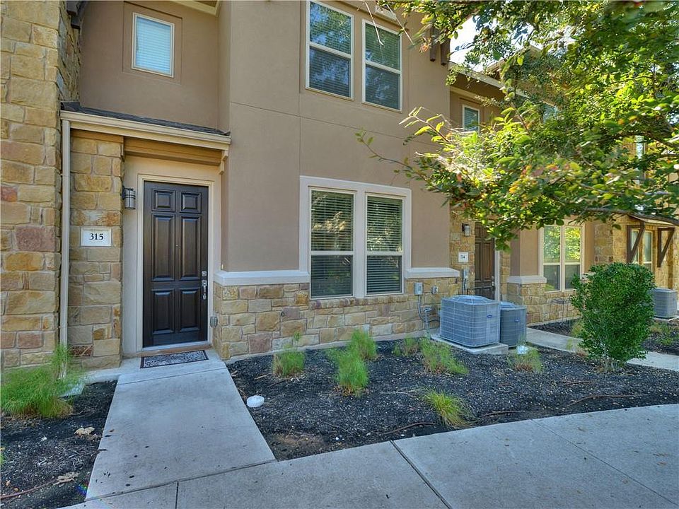 1st image of 13800 Lyndhurst St Unit 315