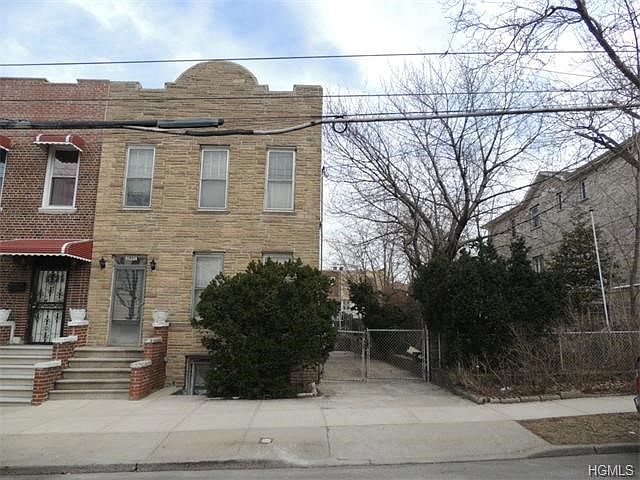 1st image of 2920 Hone Ave