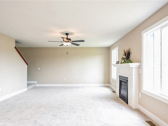 4th image of 1503 E Girard Ave