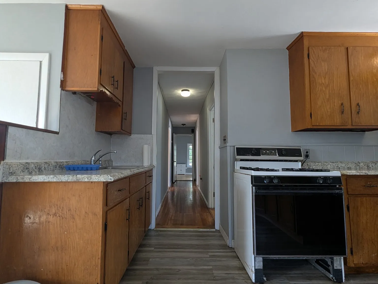 165 Smith St — Photo 3
