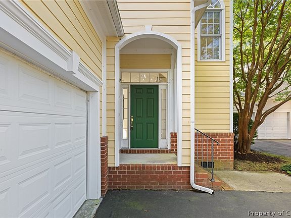 5th image of 104 Suri Dr