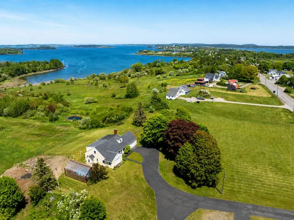 253 County Road, Lubec, ME 04652