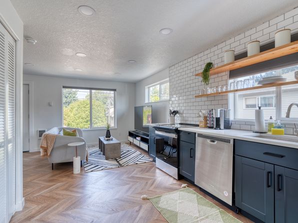 5222 SE Holgate Blvd #3
