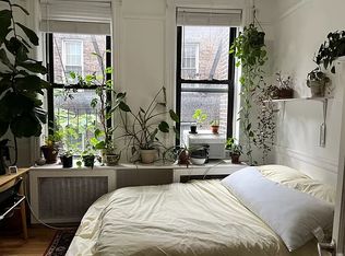 120 Mac Dougal St #14, New York, NY 10012