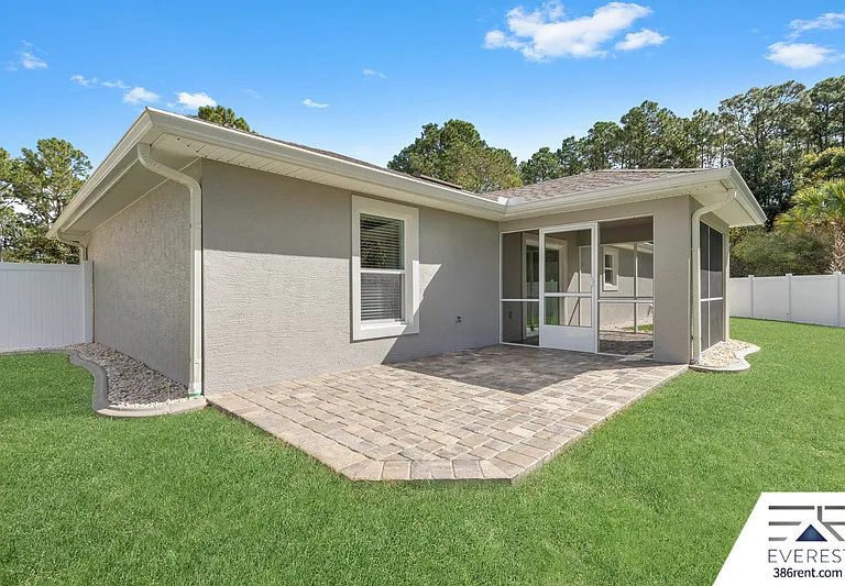 12 Walt Pl — Photo 37