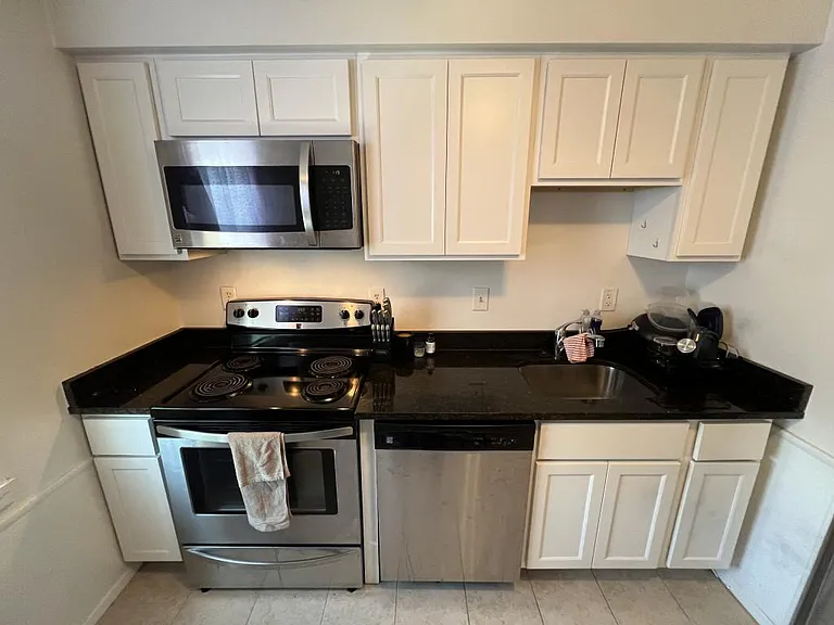 2114 Suitland Ter SE #301 — Photo 12