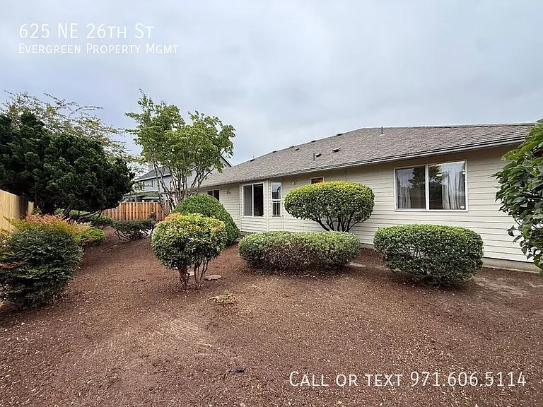 625 NE 26th St — Photo 39