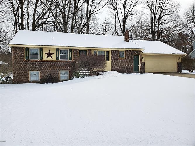 1st image of 6914 Bridgeport Dr