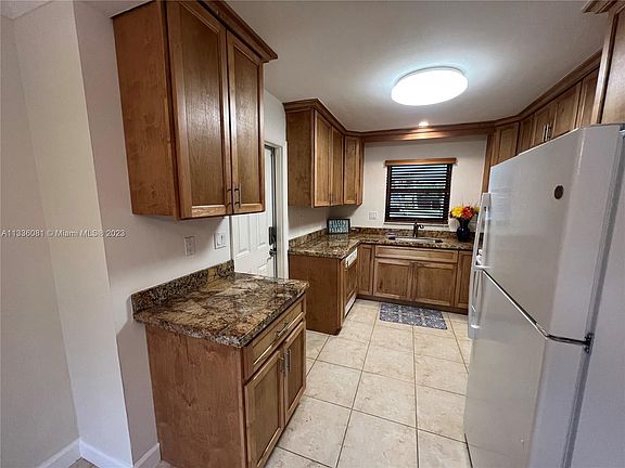 5th image of 2674 NE 8th Ct