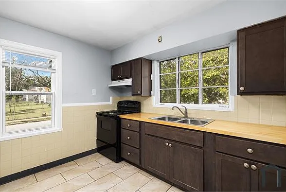 6176 Sherry Ave — Photo 13