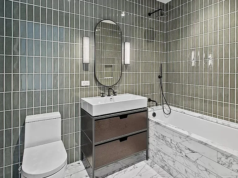 11 Hoyt St #19K — Photo 12