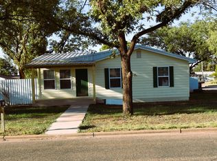 602 7th St, Wolfforth, TX 79382