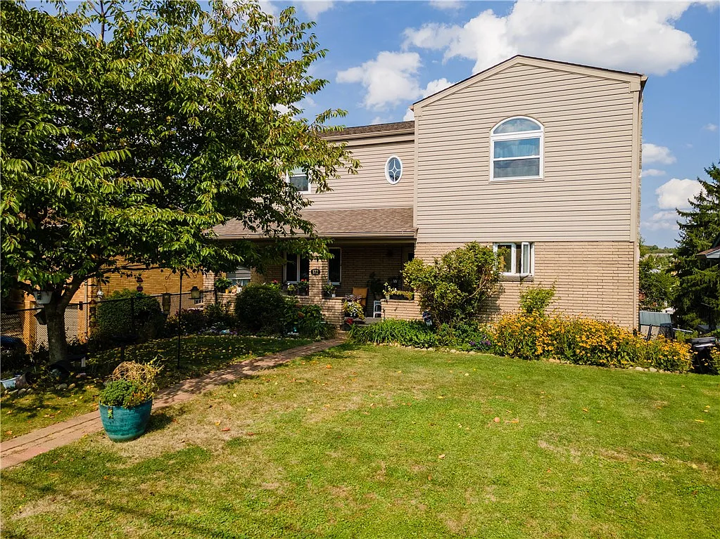 172 Joseph St photo 1