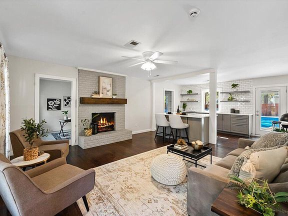2nd image of 3218 Wynnefield Dr