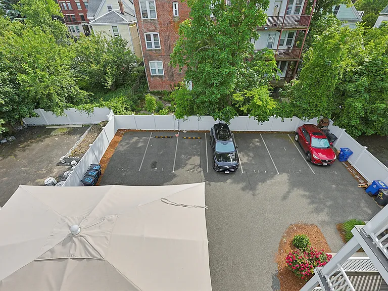 13 Ruthven St #3 — Photo 19