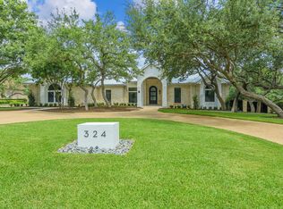 324 Box Oak, Shavano Park, TX 78230
