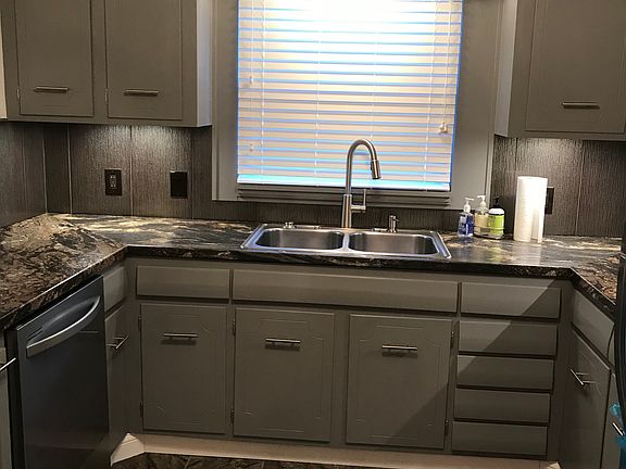 5th image of 9516 Bedford Ave
