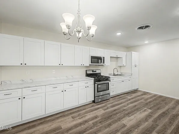 828 W CENTRAL Avenue, Coolidge, AZ 85128