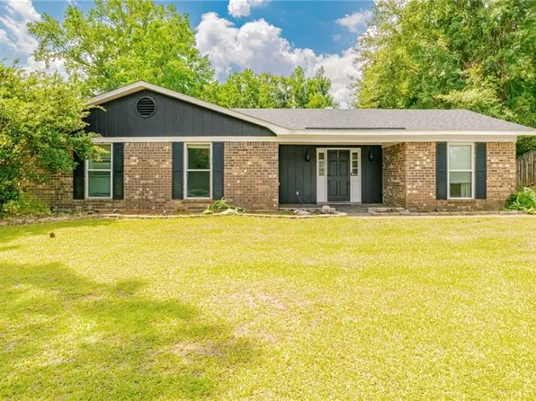 7911 Granato Dr S, Semmes, AL 36575