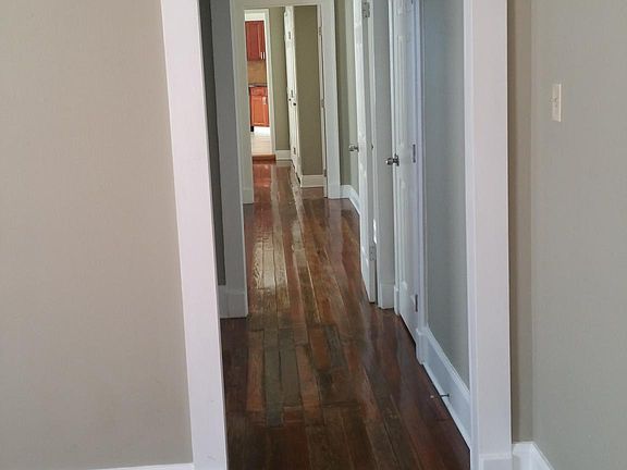 2nd image of 326 Nursery Ave