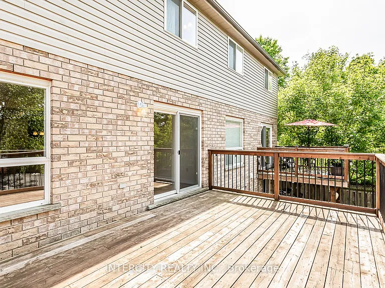 258 McMeeken Dr — Photo 31
