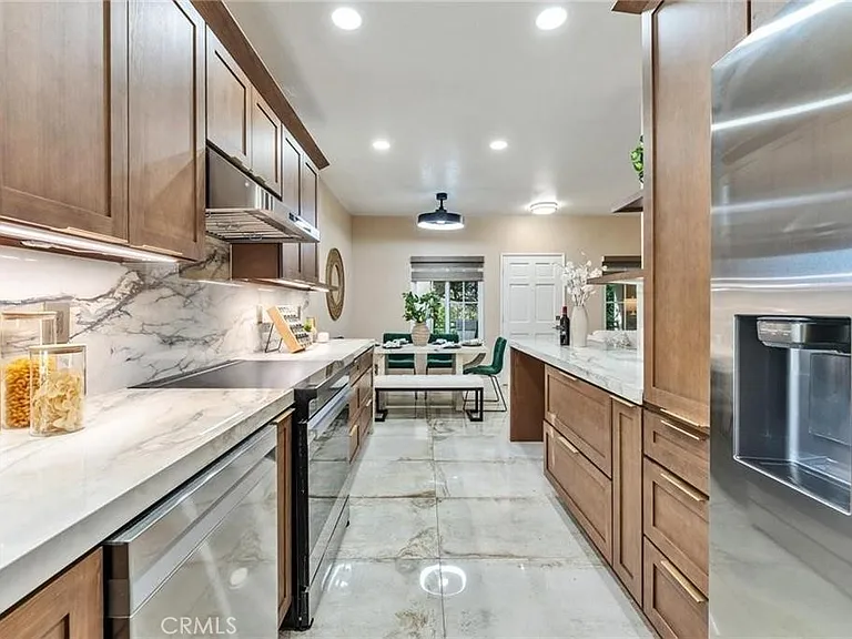 312 Torito Ln — Photo 11