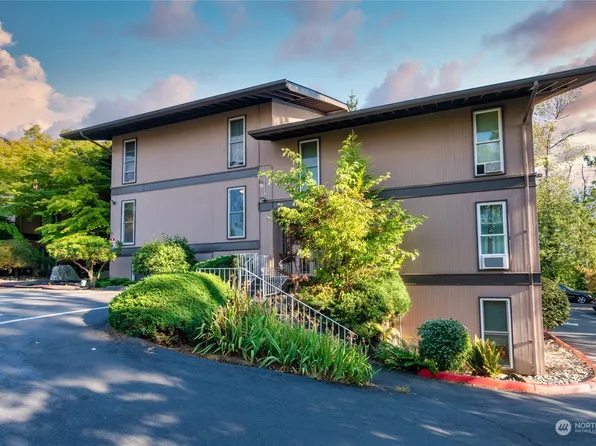 1425 S Puget Drive #G4, Renton, WA 98055