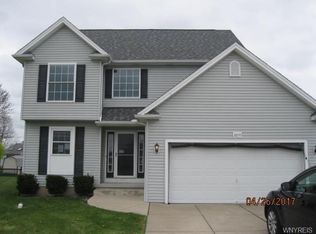 2659 Rishan Ct, Niagara Falls, NY 14304