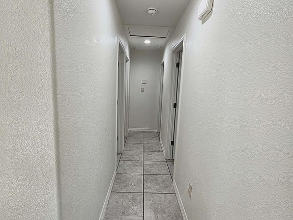 5th image of 8622 E 41st St