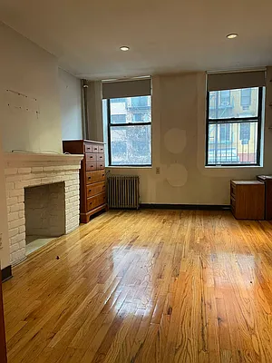 Rented by The MJS Group NY LLC | media 9