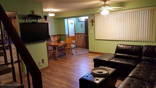 4th image of 19 Leo St #51