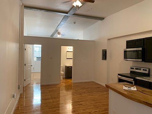 4th image of 11 E Saratoga St #3F