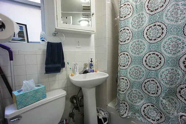 Rented by Compass | media 11