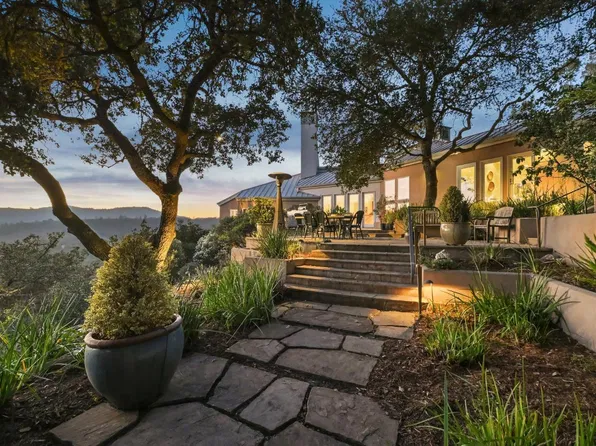 10300 Slattery Road, Glen Ellen, CA 95442