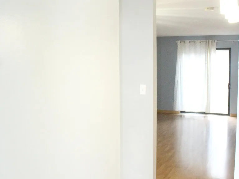 10 Village Brook Ln — Photo 7