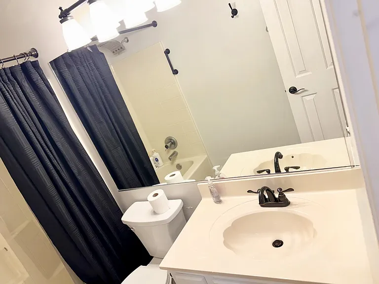 842 S Lake Cir #1 — Photo 12