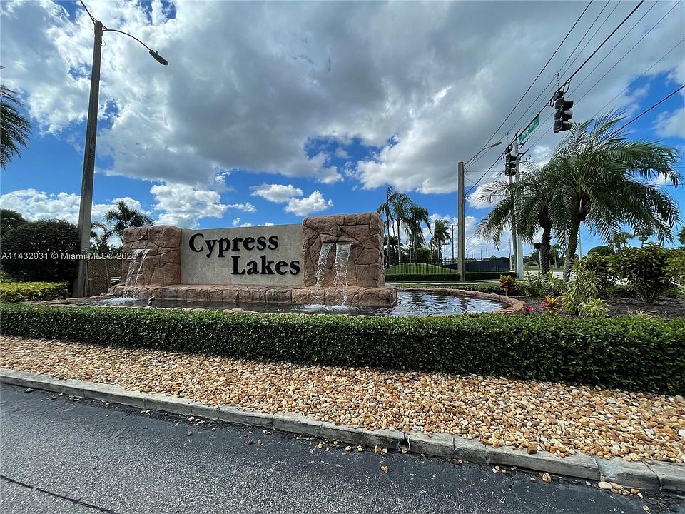 1st image of 3452 Cypress Trl #204