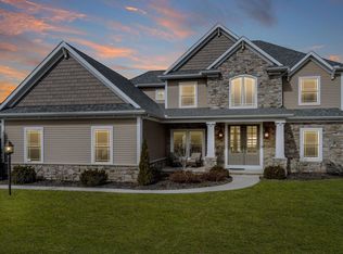 18171 Gilmore Dr, South Bend, IN 46637